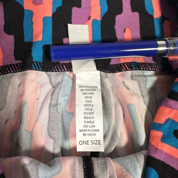 LuLaRoe 80's 90's Y2K Club Chevron Pink Black Purple Blue Leggings One Size OS - Picture 4 of 6